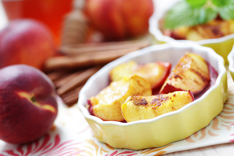 Grilled Peaches with Cinnamon Vanilla and Honey|Recipe of the Week